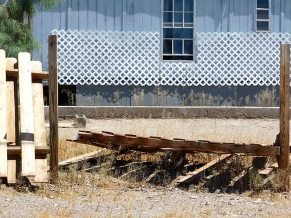 Why Fences Lean in Houston, and What Post Depth Has to Do With It